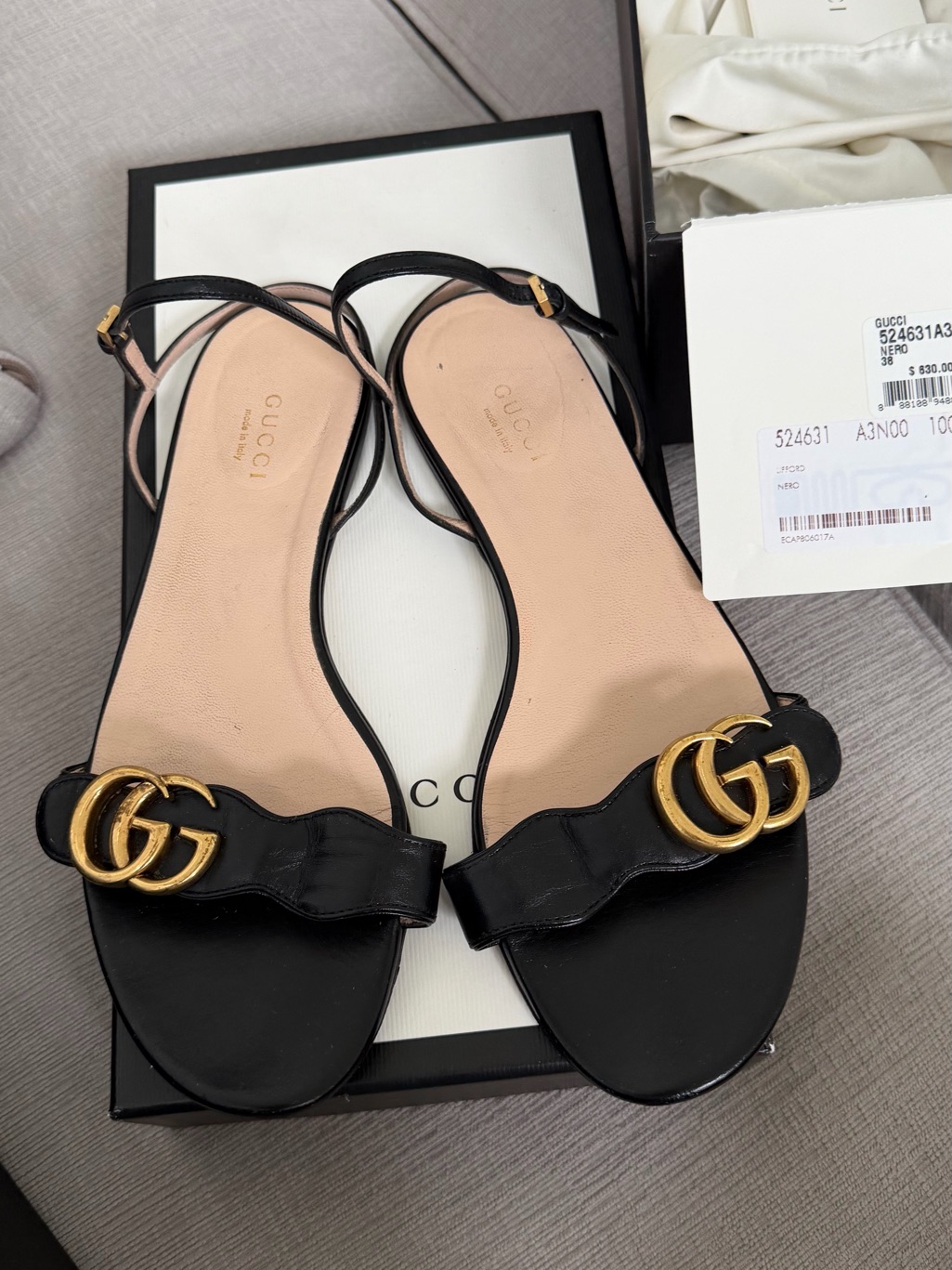 Gucci Women's Black Gg Marmont Leather Black Sandals Size 38